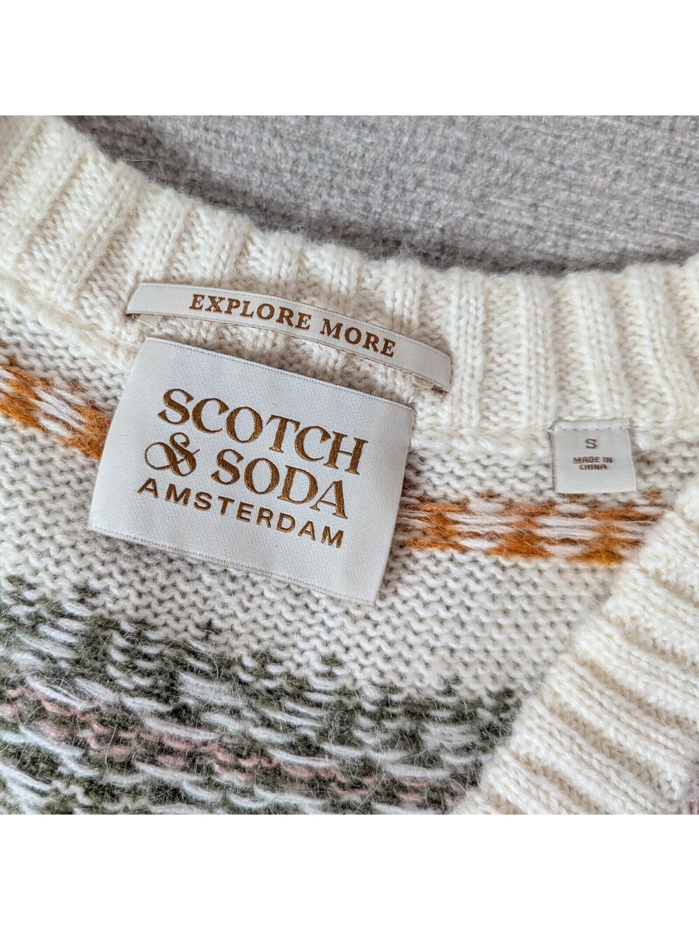 Scotch & Soda relaxed fair isle V neck sweater vest - Picture 6 of 7